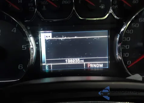 2015 Chevrolet Suburban 1500 Lt из США, поврежденный, VIN 1GNSKJKC9FR592302